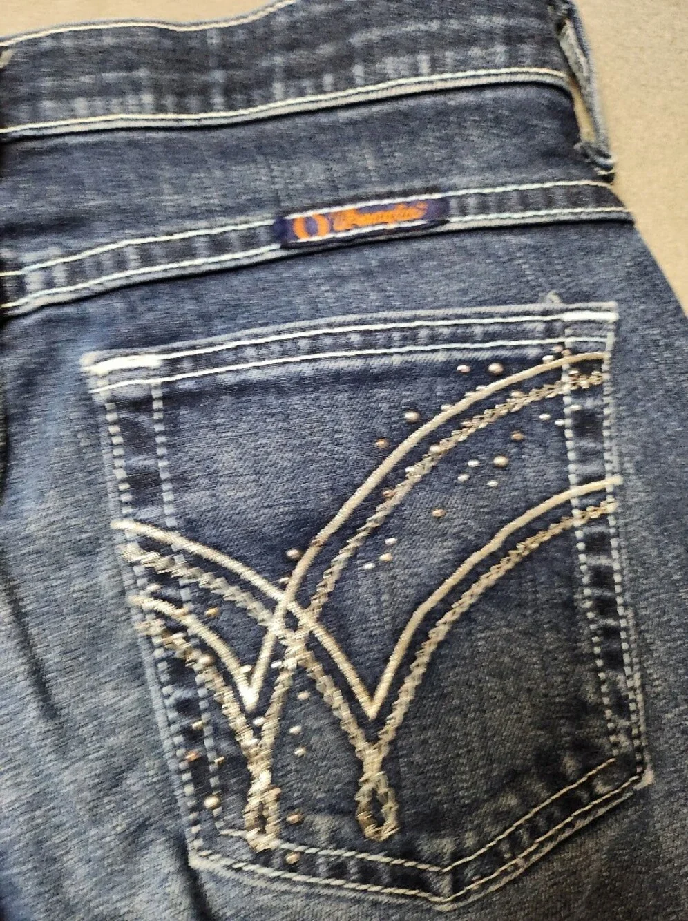 Wrangler Ultimate Riding Q-Baby Mid Rise Jeans Bootcut - Picture 9 of 14